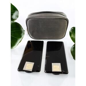 Signature Club A 2 Cases "Flawless Skin Compact" &"Professional Color Compact"